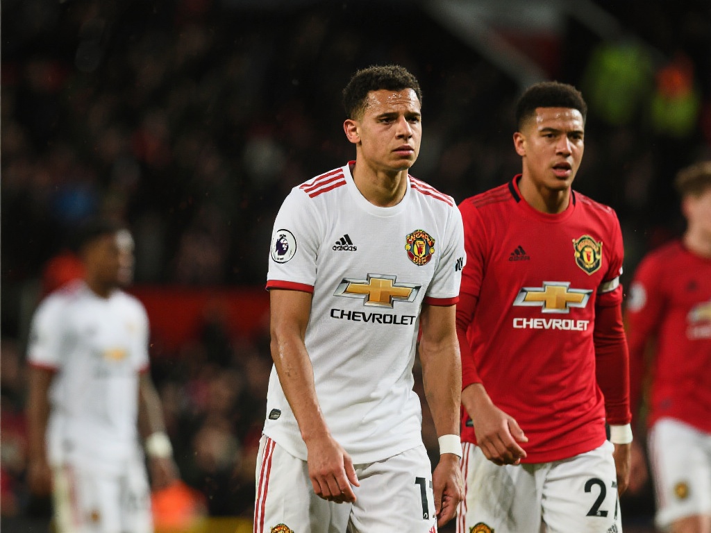 曼联25战12负创半世纪耻辱,媒体怒批毫无斗志 足球比赛除了是体能与技术的较量,更是一场